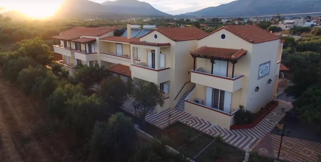 Hotel Takis Agios Georgios  Εξωτερικό φωτογραφία