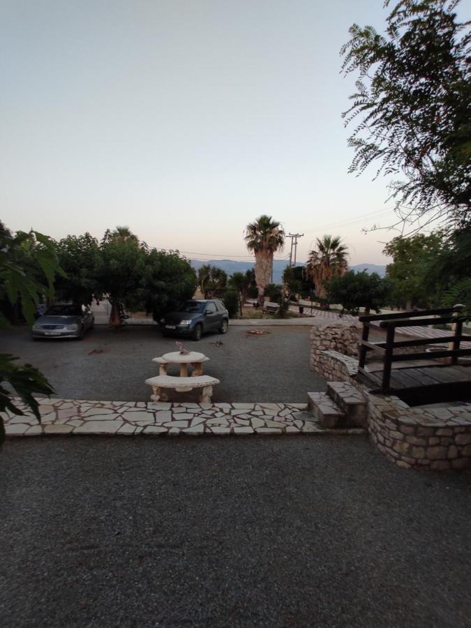 Hotel Takis Agios Georgios  Εξωτερικό φωτογραφία